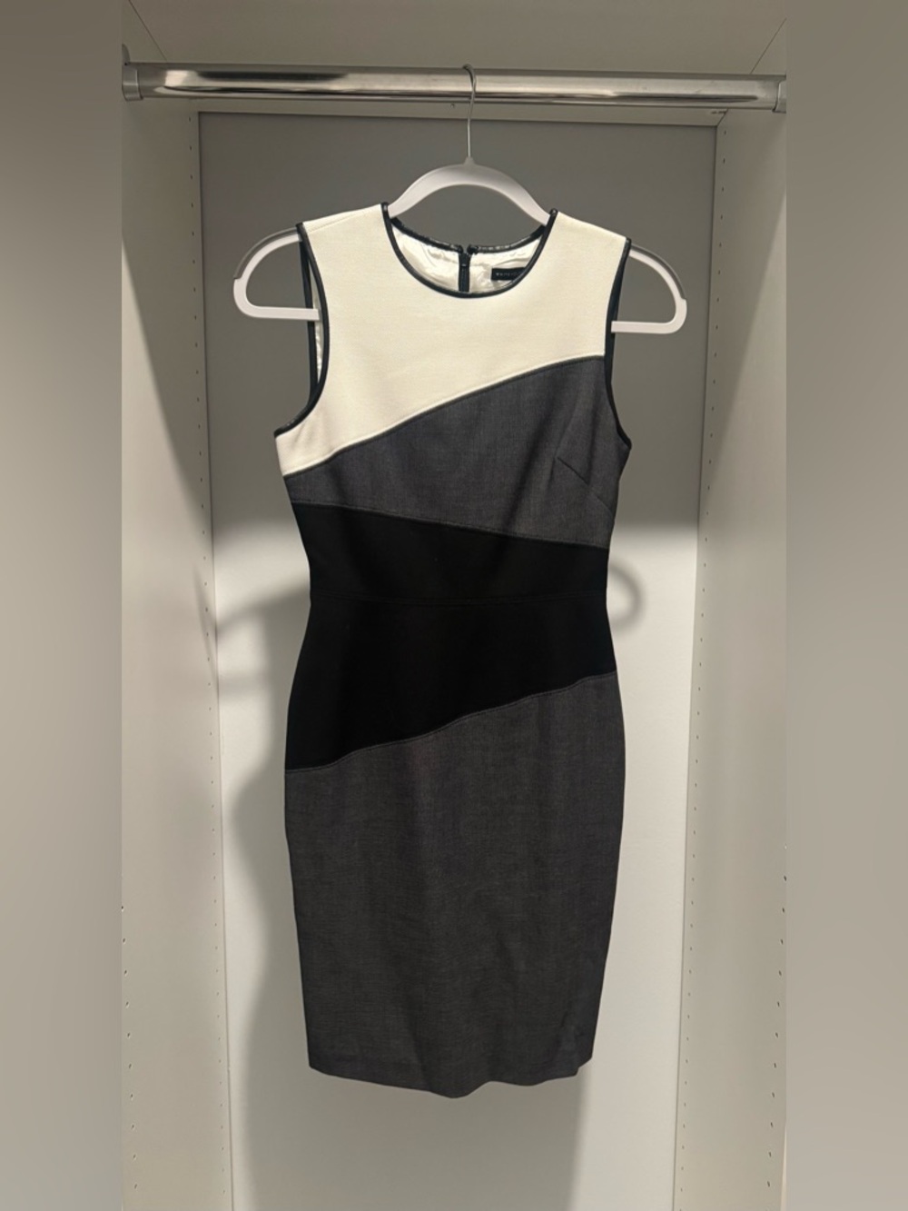 White House Black Market Sleeveless Sheath Dress 00 Petite